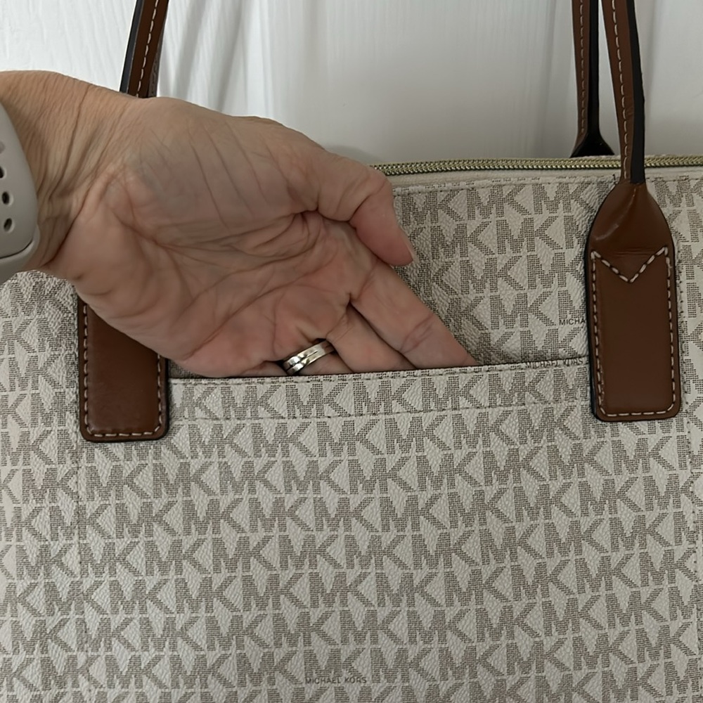 Michael Kors Large tote bag - Picture 5 of 12